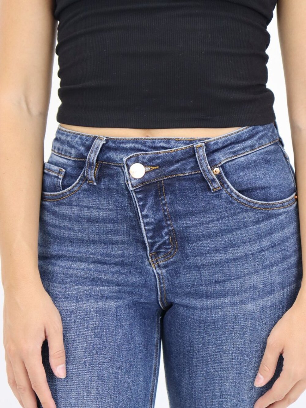 RFM Jeans 0/24 Cross Waist Button Ankle Slim Straight Jeans - Dark Wash